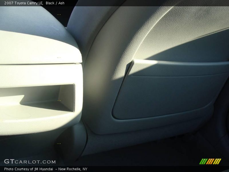 Black / Ash 2007 Toyota Camry LE
