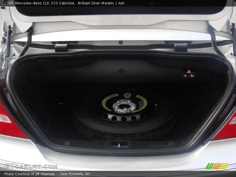 Brilliant Silver Metallic / Ash 2005 Mercedes-Benz CLK 320 Cabriolet