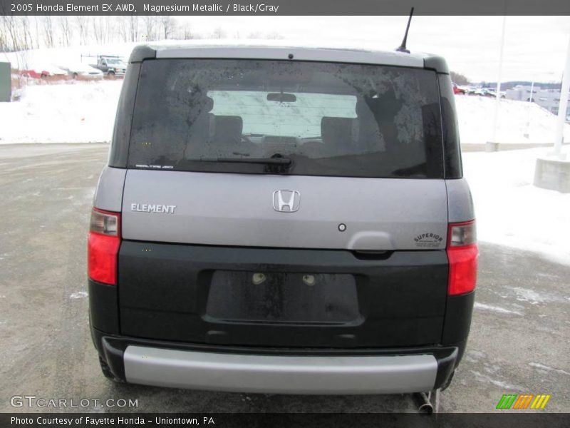 Magnesium Metallic / Black/Gray 2005 Honda Element EX AWD