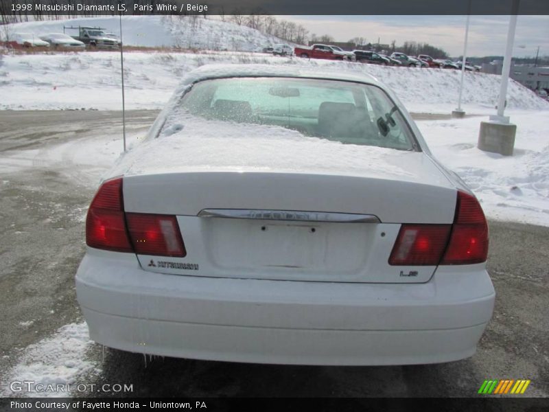 Paris White / Beige 1998 Mitsubishi Diamante LS