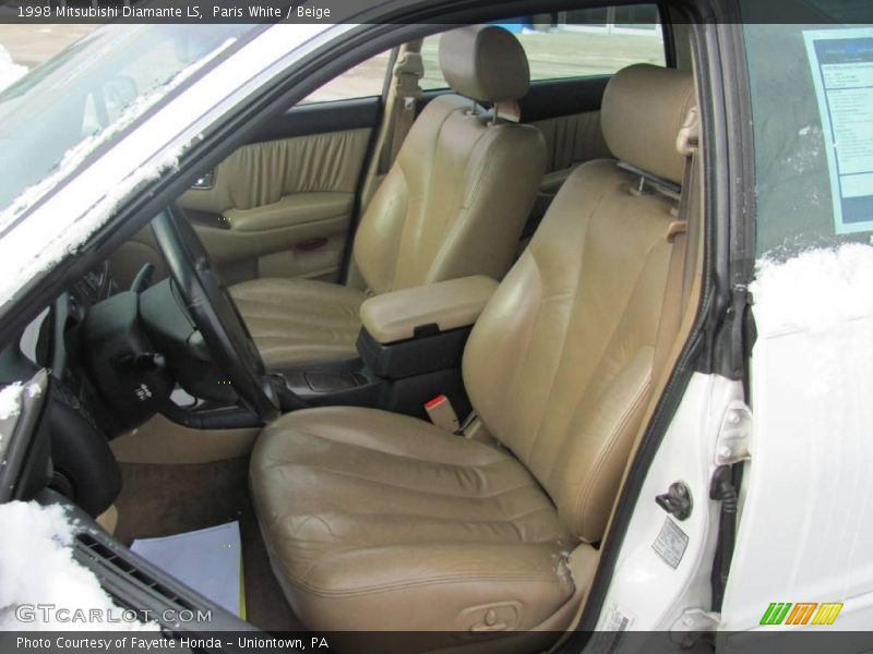 Paris White / Beige 1998 Mitsubishi Diamante LS