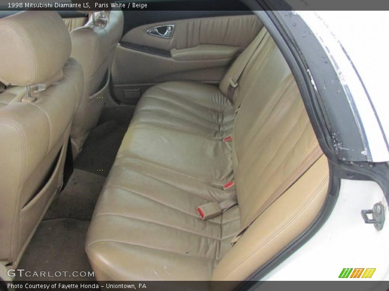 Paris White / Beige 1998 Mitsubishi Diamante LS