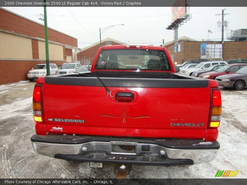 Victory Red / Graphite 2000 Chevrolet Silverado 2500 LS Regular Cab 4x4