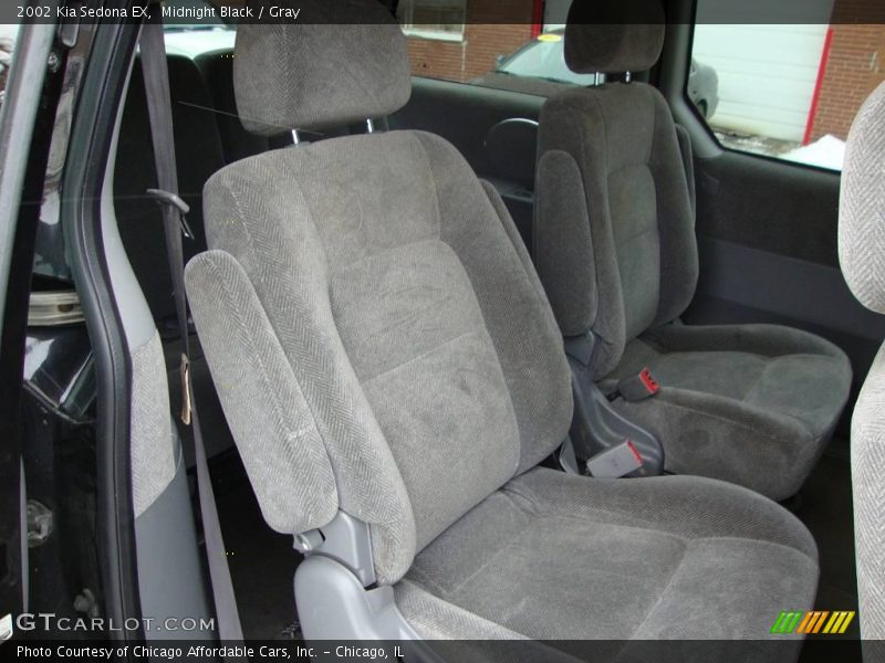 Midnight Black / Gray 2002 Kia Sedona EX