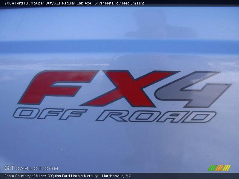 Silver Metallic / Medium Flint 2004 Ford F350 Super Duty XLT Regular Cab 4x4