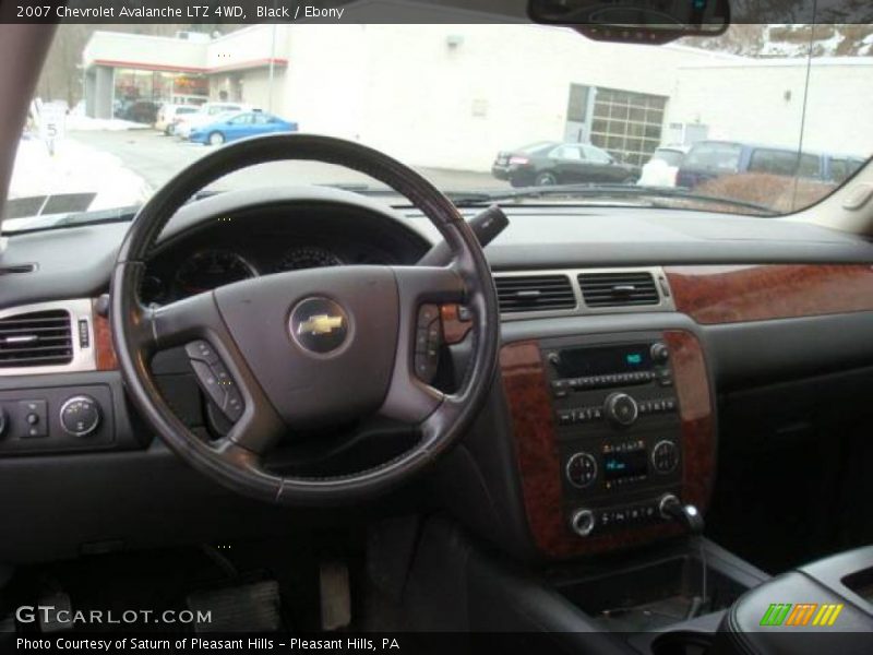 Black / Ebony 2007 Chevrolet Avalanche LTZ 4WD