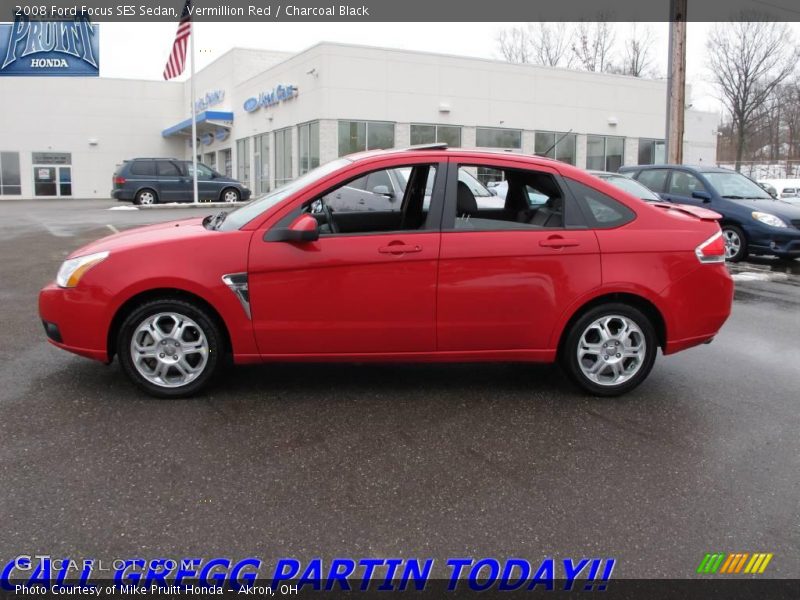 Vermillion Red / Charcoal Black 2008 Ford Focus SES Sedan