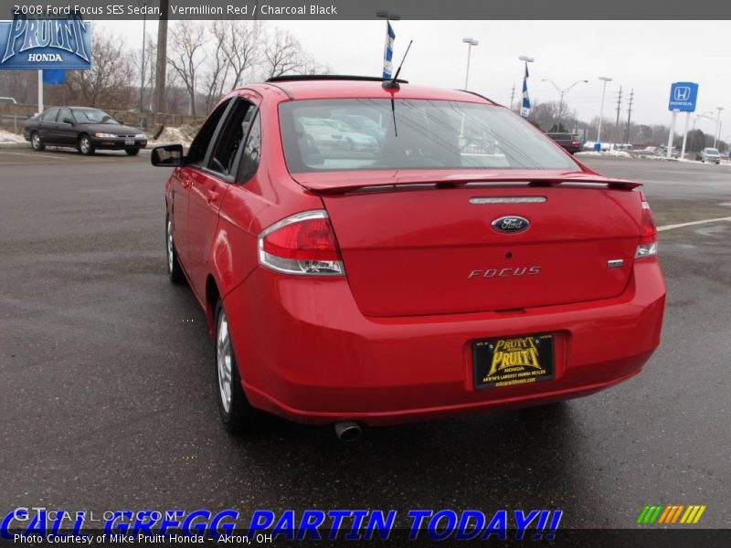 Vermillion Red / Charcoal Black 2008 Ford Focus SES Sedan