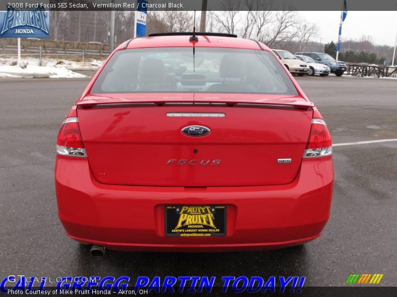 Vermillion Red / Charcoal Black 2008 Ford Focus SES Sedan