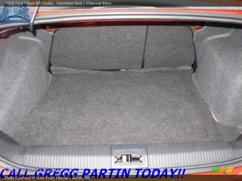 Vermillion Red / Charcoal Black 2008 Ford Focus SES Sedan