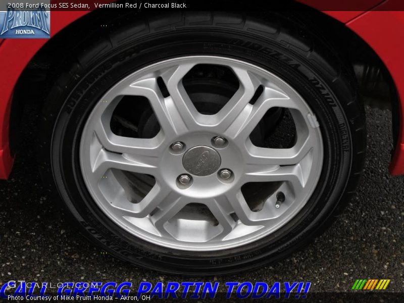 Vermillion Red / Charcoal Black 2008 Ford Focus SES Sedan