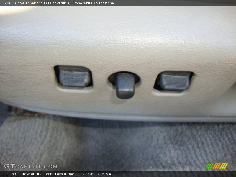 Stone White / Sandstone 2001 Chrysler Sebring LXi Convertible