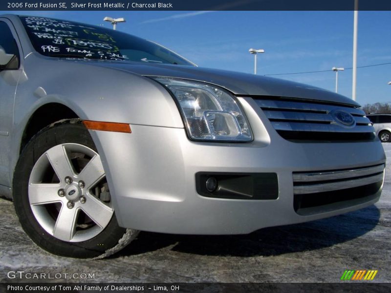 Silver Frost Metallic / Charcoal Black 2006 Ford Fusion SE