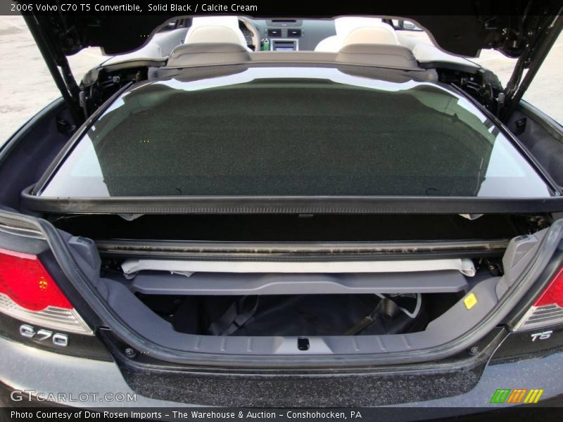 Solid Black / Calcite Cream 2006 Volvo C70 T5 Convertible