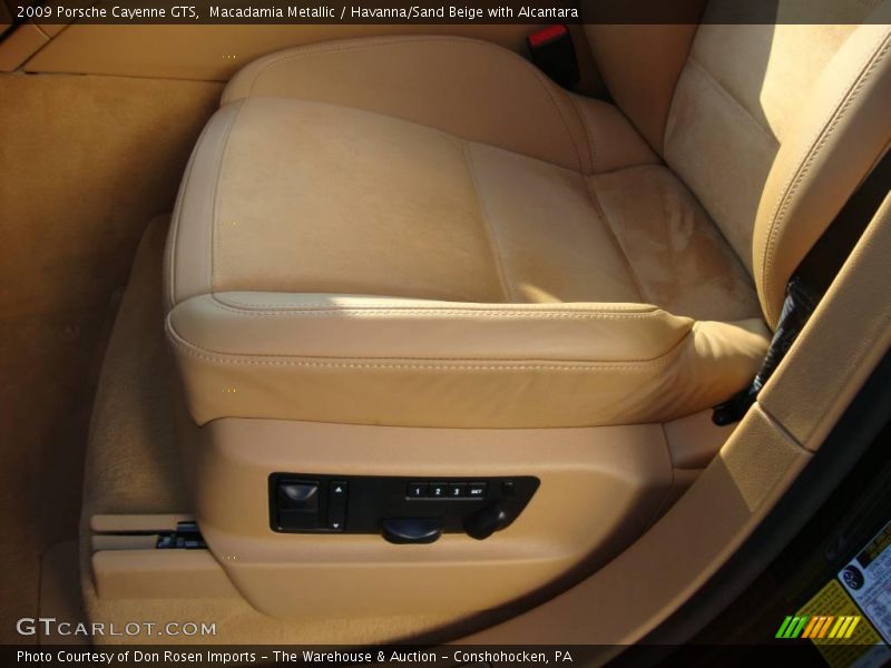 Macadamia Metallic / Havanna/Sand Beige with Alcantara 2009 Porsche Cayenne GTS