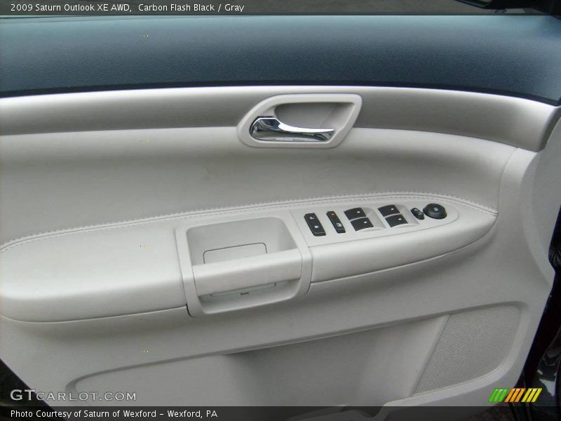 Carbon Flash Black / Gray 2009 Saturn Outlook XE AWD