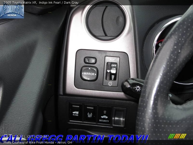 Indigo Ink Pearl / Dark Gray 2005 Toyota Matrix XR