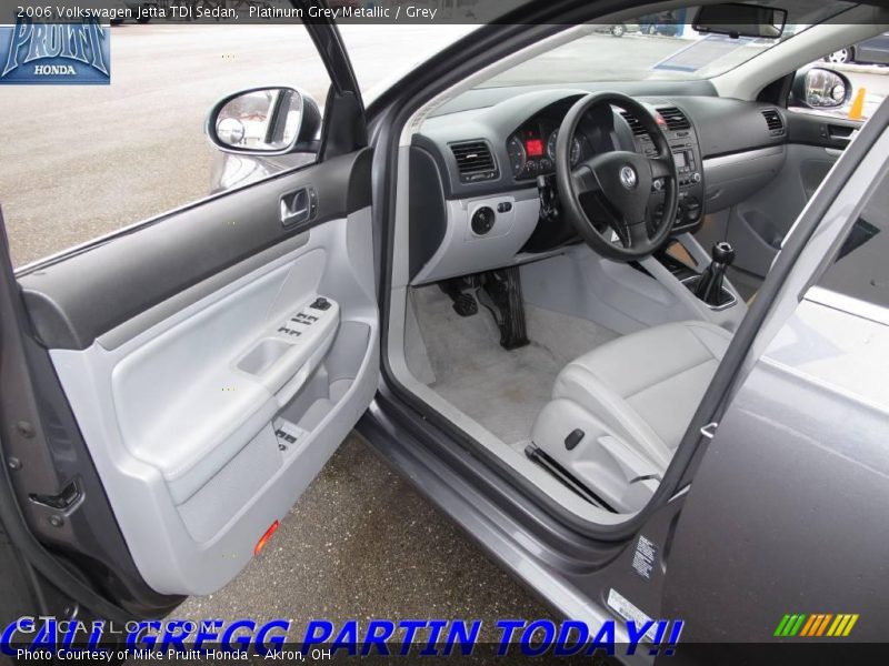 Platinum Grey Metallic / Grey 2006 Volkswagen Jetta TDI Sedan