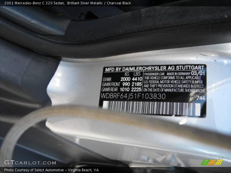 Brilliant Silver Metallic / Charcoal Black 2001 Mercedes-Benz C 320 Sedan