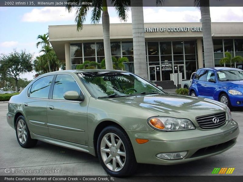 Millenium Jade Metallic / Willow 2002 Infiniti I 35
