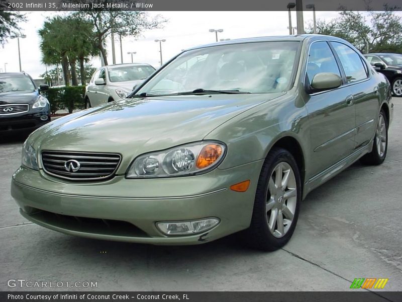 Millenium Jade Metallic / Willow 2002 Infiniti I 35