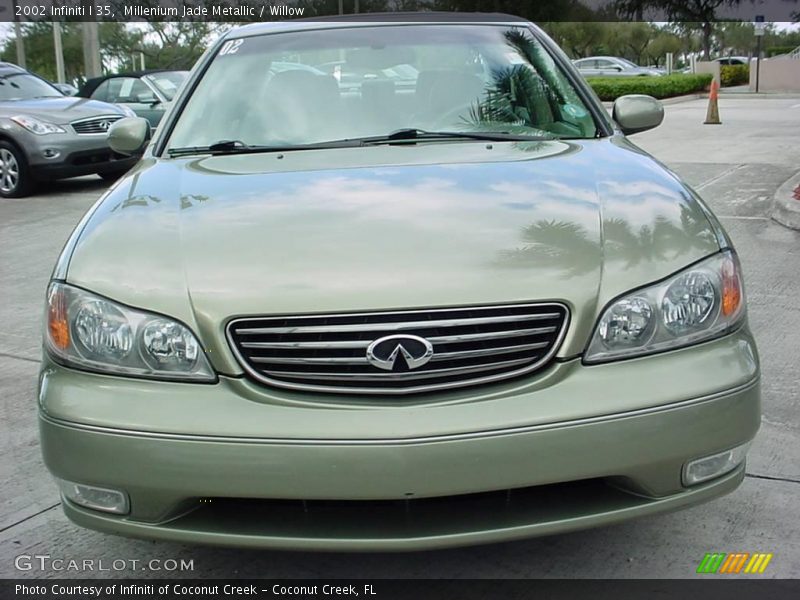 Millenium Jade Metallic / Willow 2002 Infiniti I 35