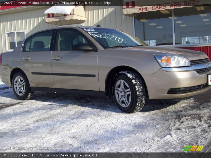 Light Driftwood Metallic / Neutral Beige 2005 Chevrolet Malibu Sedan