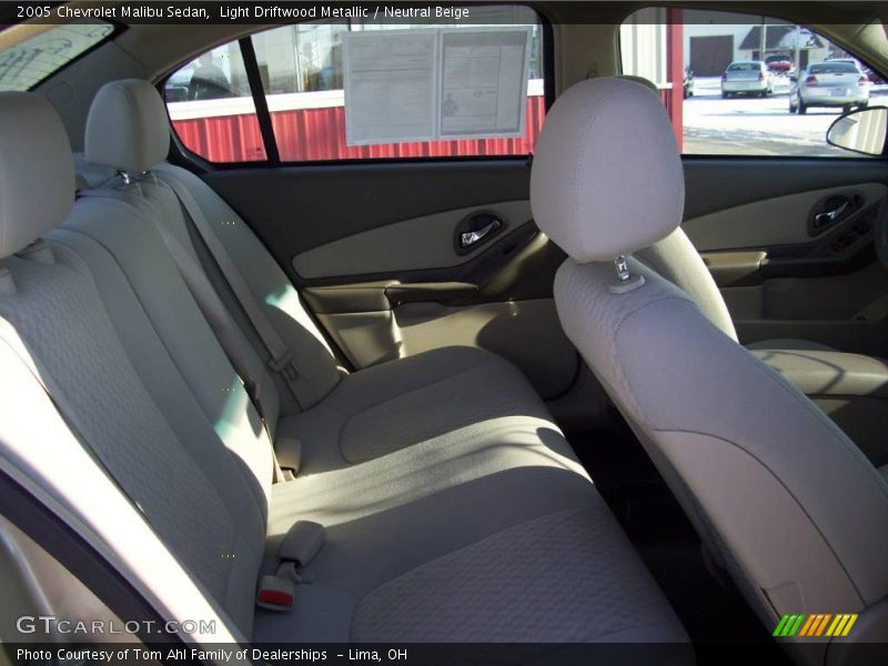 Light Driftwood Metallic / Neutral Beige 2005 Chevrolet Malibu Sedan