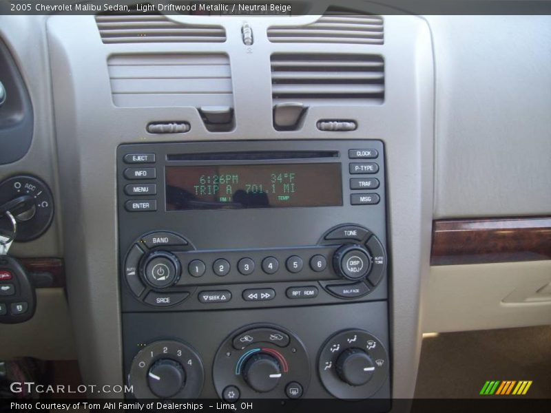 Light Driftwood Metallic / Neutral Beige 2005 Chevrolet Malibu Sedan
