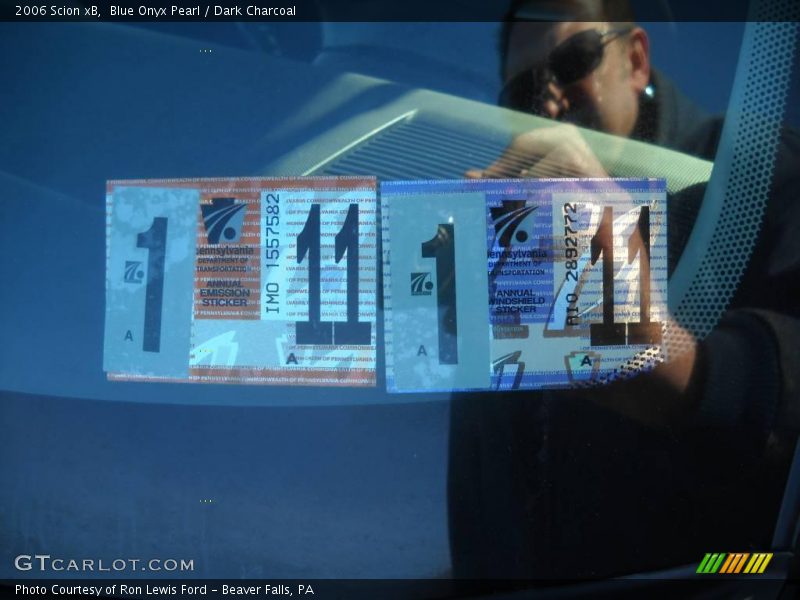 Blue Onyx Pearl / Dark Charcoal 2006 Scion xB
