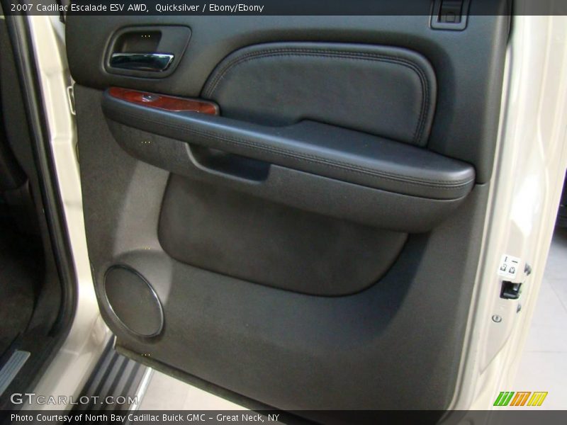 Quicksilver / Ebony/Ebony 2007 Cadillac Escalade ESV AWD