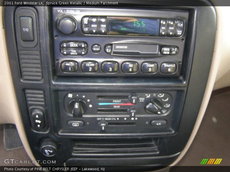 Spruce Green Metallic / Medium Parchment 2001 Ford Windstar LX