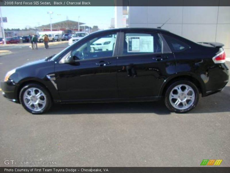 Black / Charcoal Black 2008 Ford Focus SES Sedan