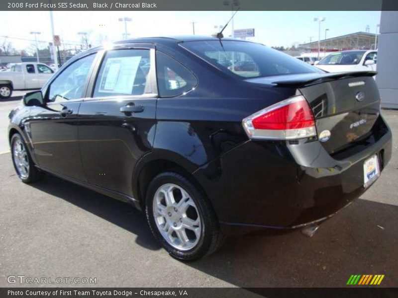 Black / Charcoal Black 2008 Ford Focus SES Sedan