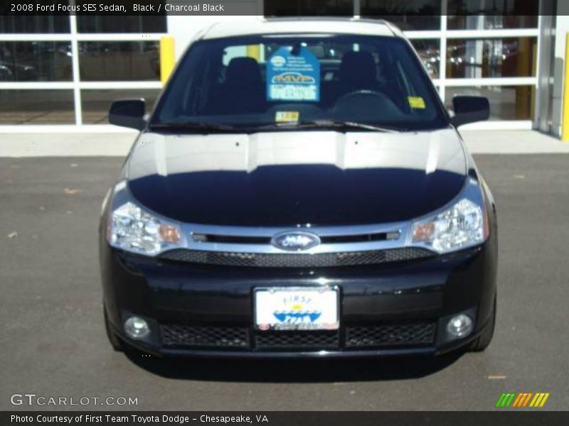 Black / Charcoal Black 2008 Ford Focus SES Sedan