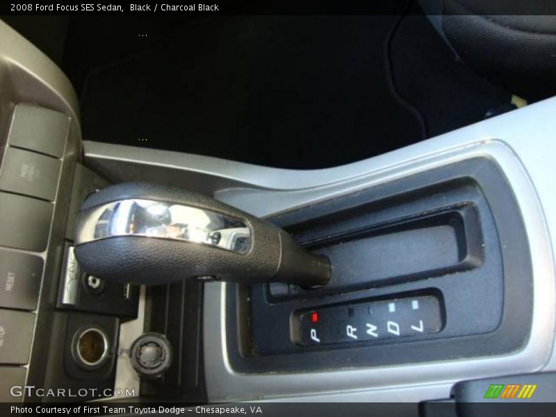 Black / Charcoal Black 2008 Ford Focus SES Sedan