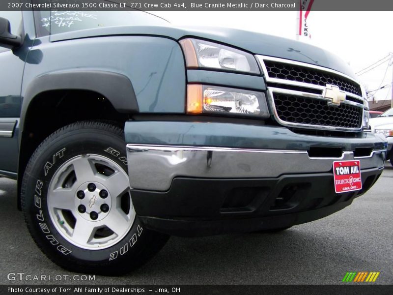 Blue Granite Metallic / Dark Charcoal 2007 Chevrolet Silverado 1500 Classic LT  Z71 Crew Cab 4x4