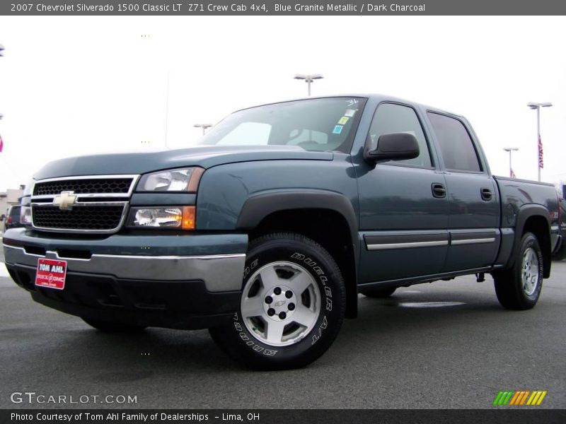 Blue Granite Metallic / Dark Charcoal 2007 Chevrolet Silverado 1500 Classic LT  Z71 Crew Cab 4x4