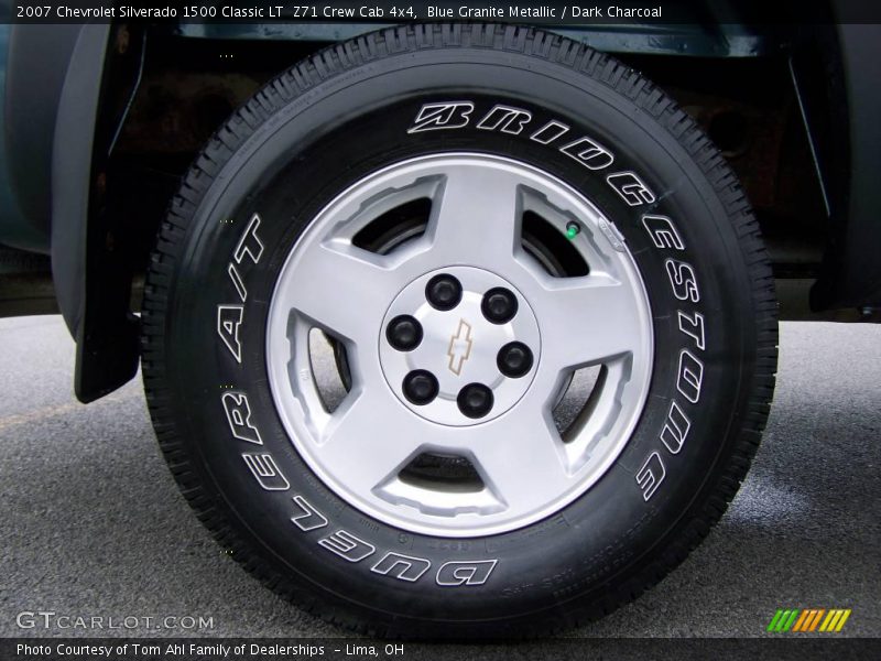 Blue Granite Metallic / Dark Charcoal 2007 Chevrolet Silverado 1500 Classic LT  Z71 Crew Cab 4x4