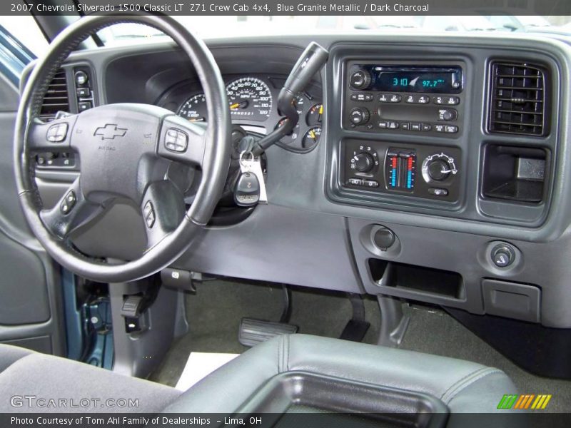 Blue Granite Metallic / Dark Charcoal 2007 Chevrolet Silverado 1500 Classic LT  Z71 Crew Cab 4x4