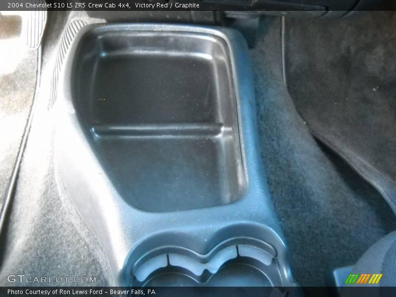 Victory Red / Graphite 2004 Chevrolet S10 LS ZR5 Crew Cab 4x4