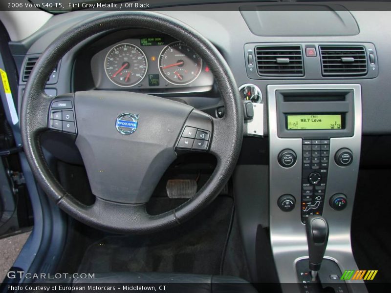 Flint Gray Metallic / Off Black 2006 Volvo S40 T5