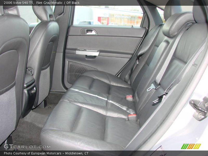 Flint Gray Metallic / Off Black 2006 Volvo S40 T5