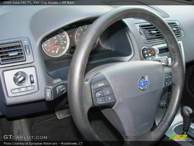 Flint Gray Metallic / Off Black 2006 Volvo S40 T5