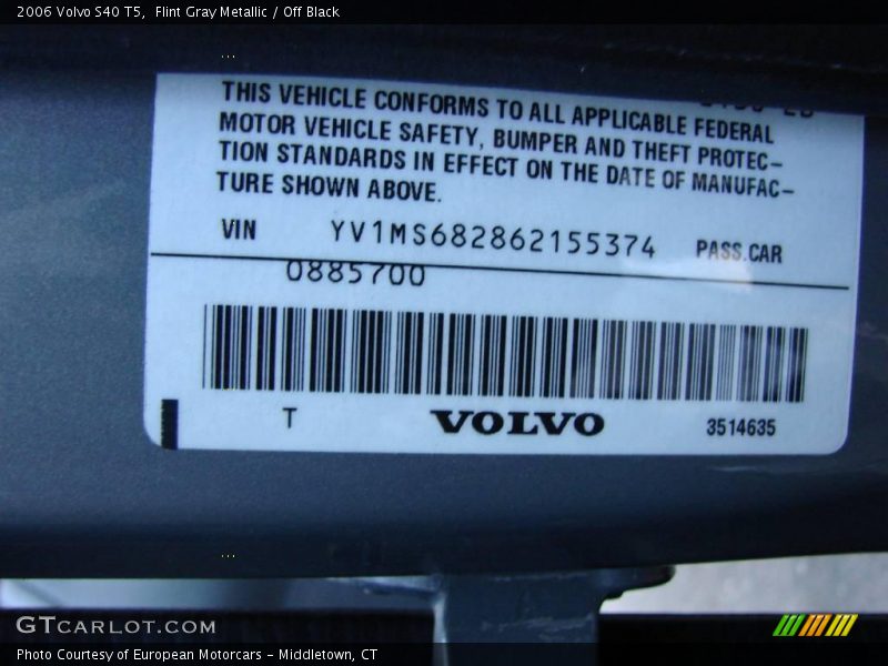 Flint Gray Metallic / Off Black 2006 Volvo S40 T5