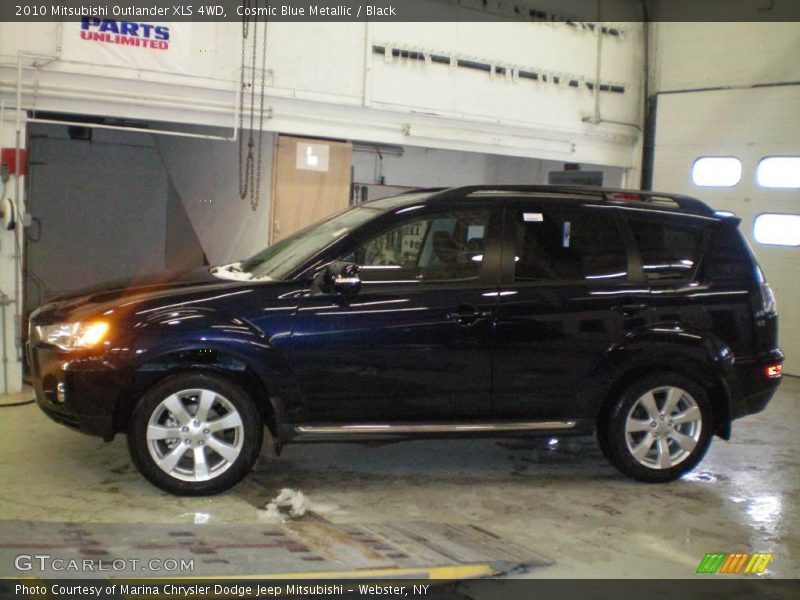 Cosmic Blue Metallic / Black 2010 Mitsubishi Outlander XLS 4WD