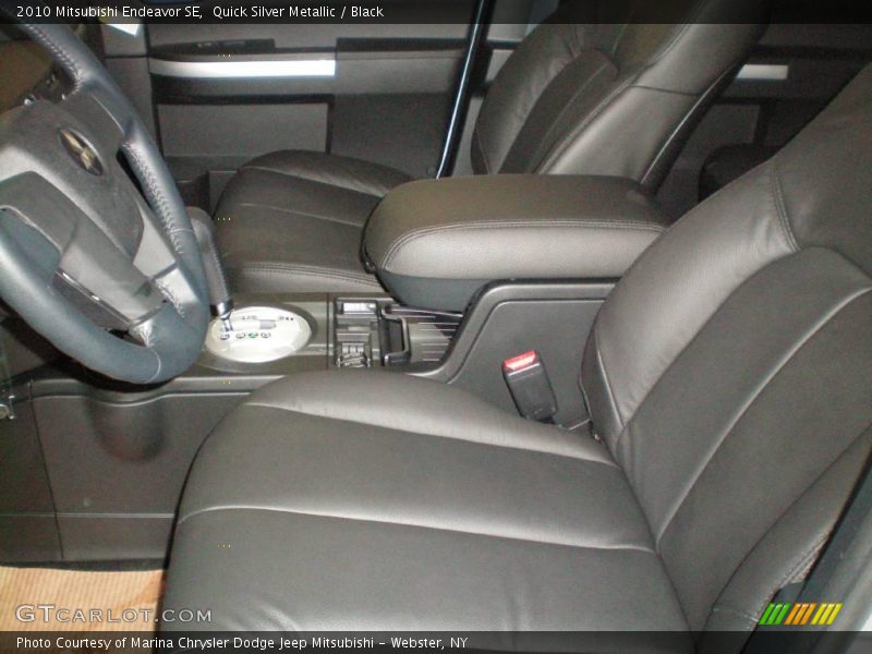 Quick Silver Metallic / Black 2010 Mitsubishi Endeavor SE
