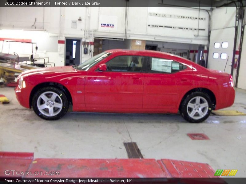 TorRed / Dark Slate Gray 2010 Dodge Charger SXT
