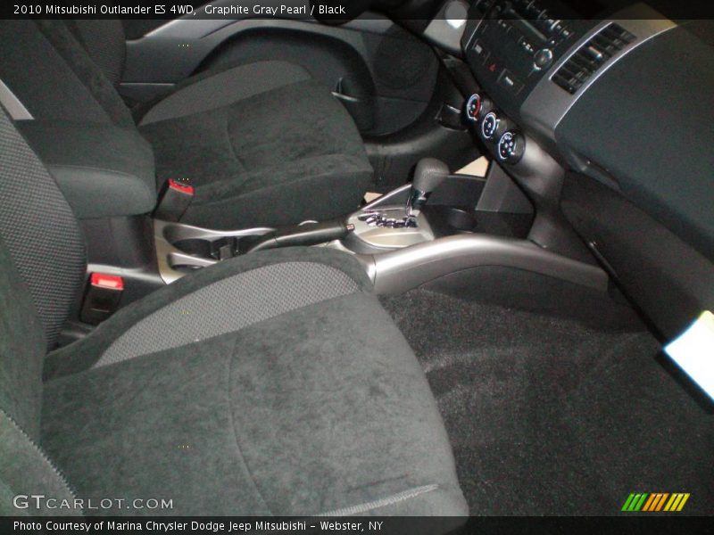 Graphite Gray Pearl / Black 2010 Mitsubishi Outlander ES 4WD