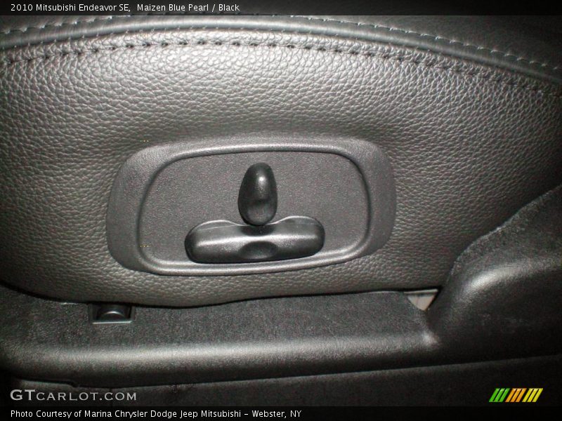 Maizen Blue Pearl / Black 2010 Mitsubishi Endeavor SE